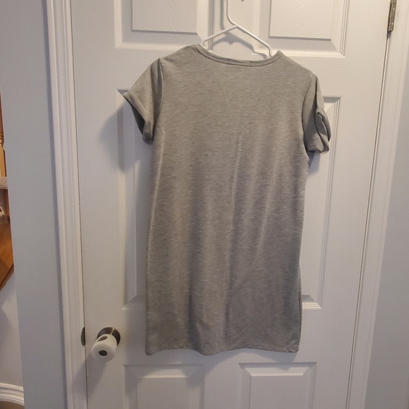 Derek Heart V Neck Cut Out Tunic - Picture 3 of 5